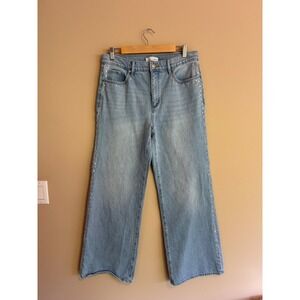 Studded Wide Leg Jeans Light Wash High Rise Denim Size 29/8‎